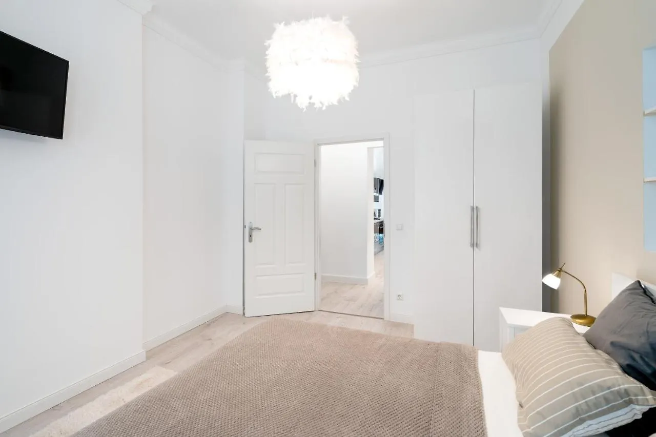 Appartement The Lohmeyerstr Vh Rechts, Lovely 2 Bedroom Up To 4 Berlin Allemagne